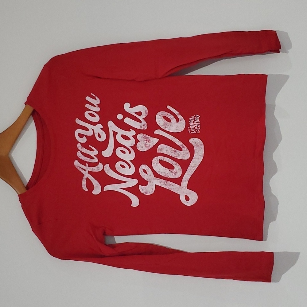 The Beatles "All You need is Love" long sleeve red & white tShirt youth size XL